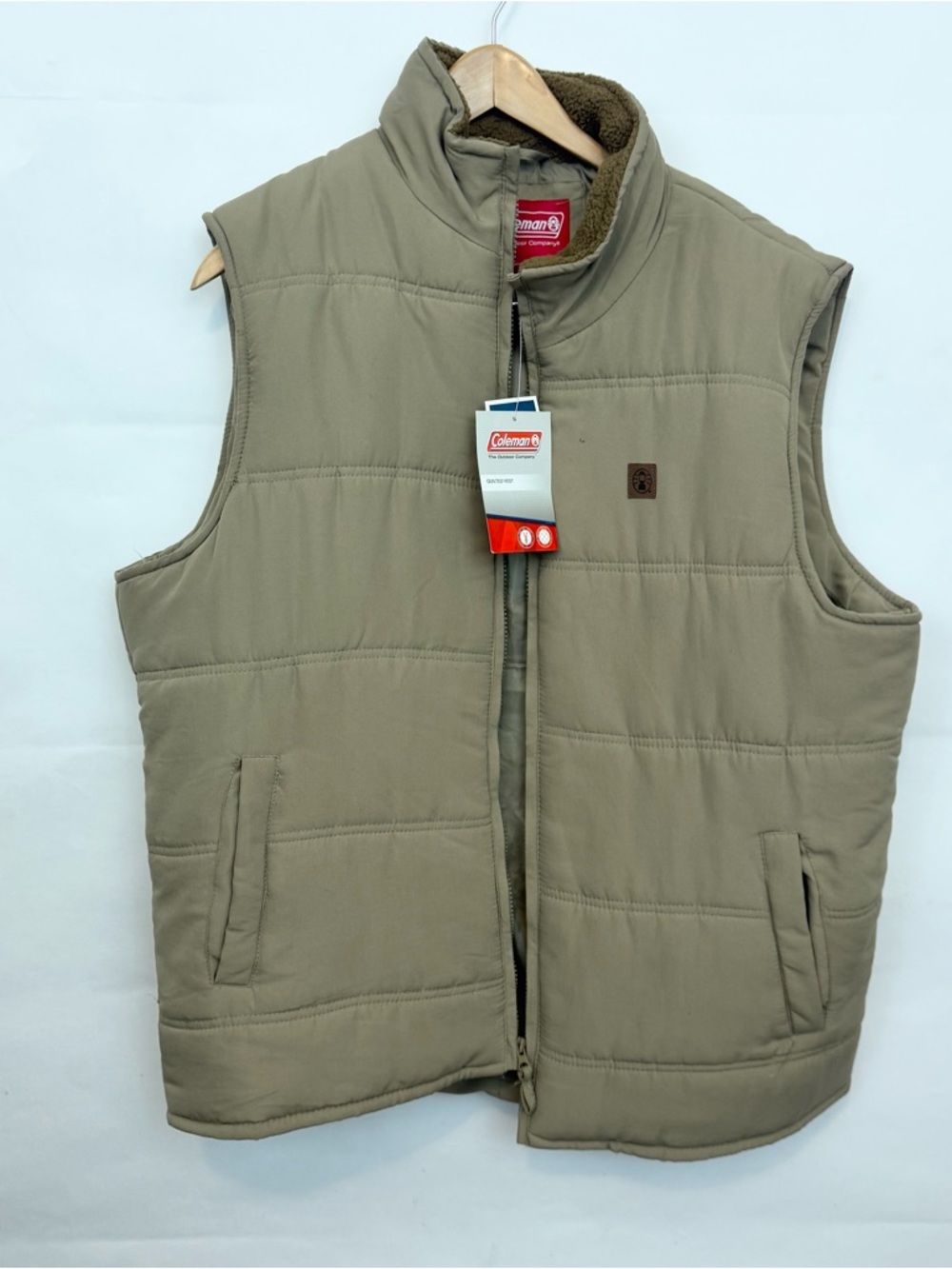 NWT Coleman Men's Quilted Beige/Tan Insulated Vest size large